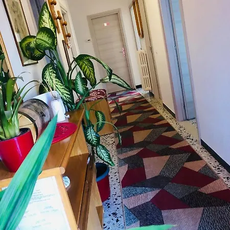 Dell'amicizia فندق مبيت وإفطار *