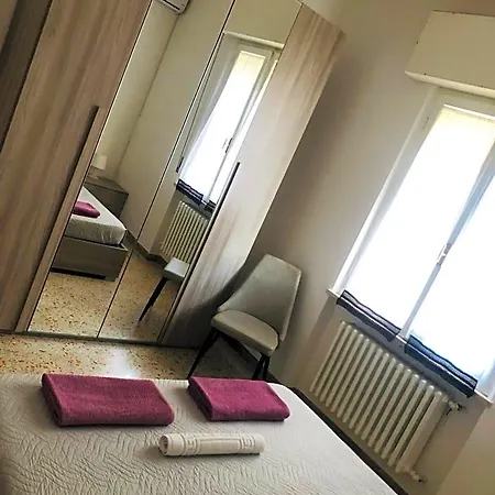 Dell'amicizia فندق مبيت وإفطار
