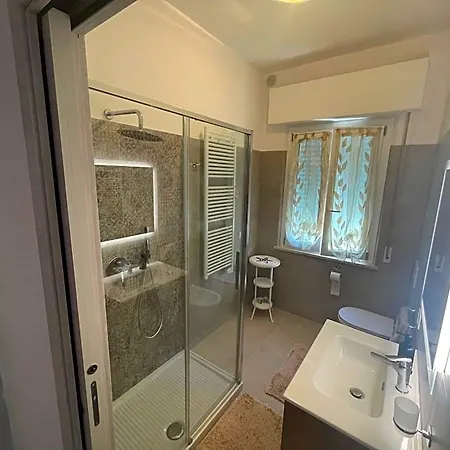 Dell'amicizia فندق مبيت وإفطار فانو